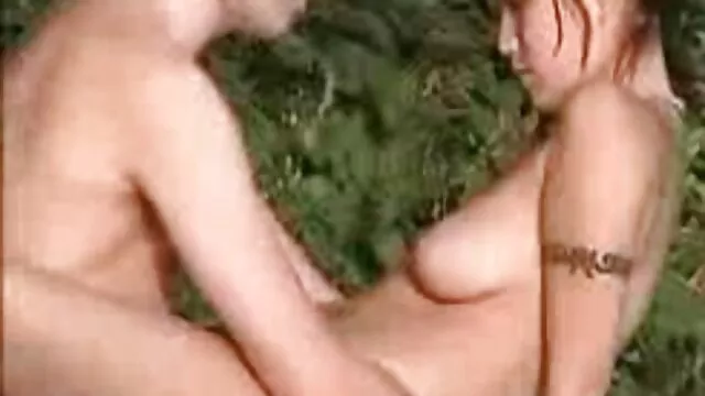Guy's dick fucks a young slut porno dans cuisine well after a quality blowjob from her