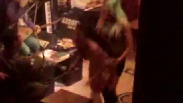 Screaming doll dude wild anal porno en cuisine