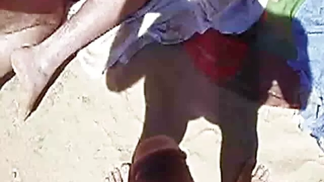 Busty mature wife wants rough sex baise sa soeur dans la cuisine on the floor with lover