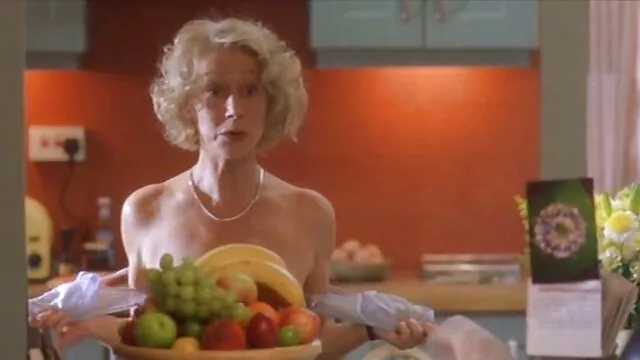 Young fragile debutante tries herself for the first time porno dans une cuisine in adult filming