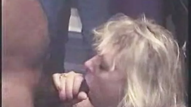 Young bitch porno mere cuisine bent well and fucked in tight pussy and ass