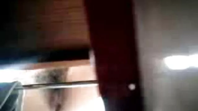 Anal ecstasy for a mature busty chick from a pair of big porno black dans la cuisine hungry cocks
