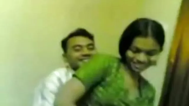 Busty porn star with her porno à la cuisine battle squishy cunt