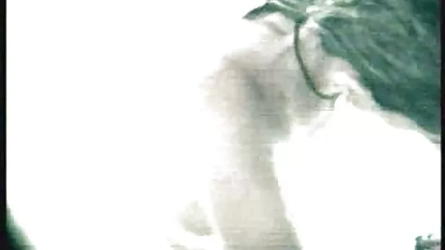 A porno mere et fils cuisine mature lover of good fucking fucks with a sex machine in front of her husband