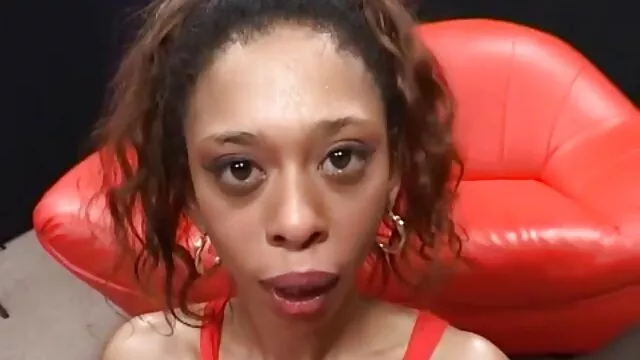 Flirty creamy herself and masturbates video sex cuisine